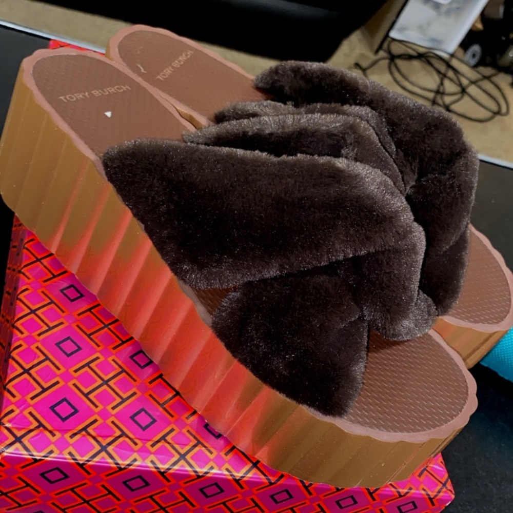 Tory Burch slides